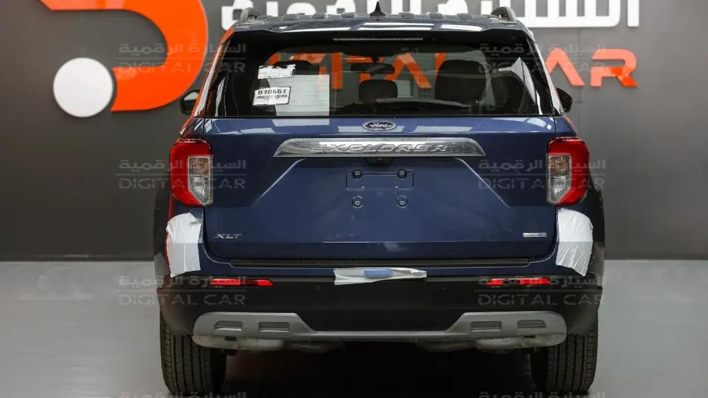 exterior rearLeft